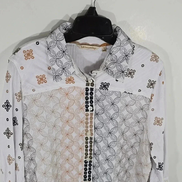 {Soft Surroundings} Gauzy Button-Down Embroidered Print Blouse - Medium - Picture 5 of 14